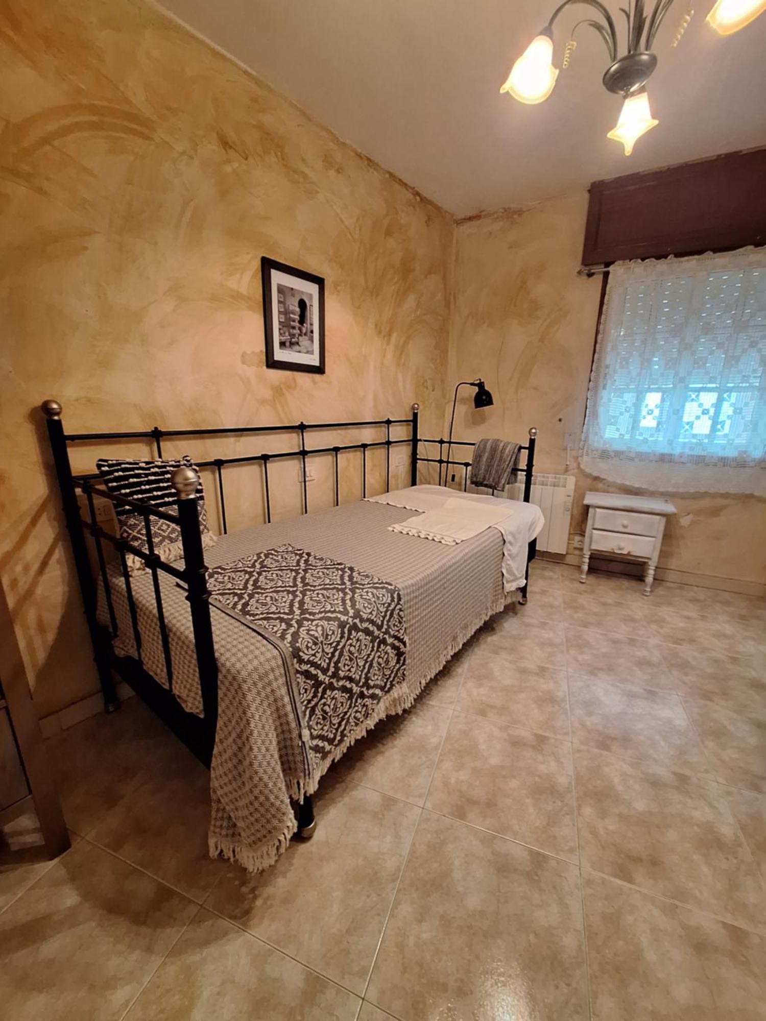 Ferienwohnung Apartamento En Cimadevila, Lobios Exterior foto